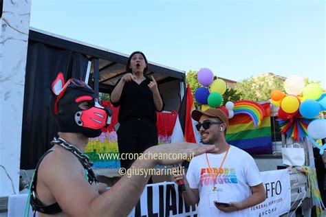 trans urbino|Pesaro, nasce il gruppo Donne transfemminista dell’Arcigay